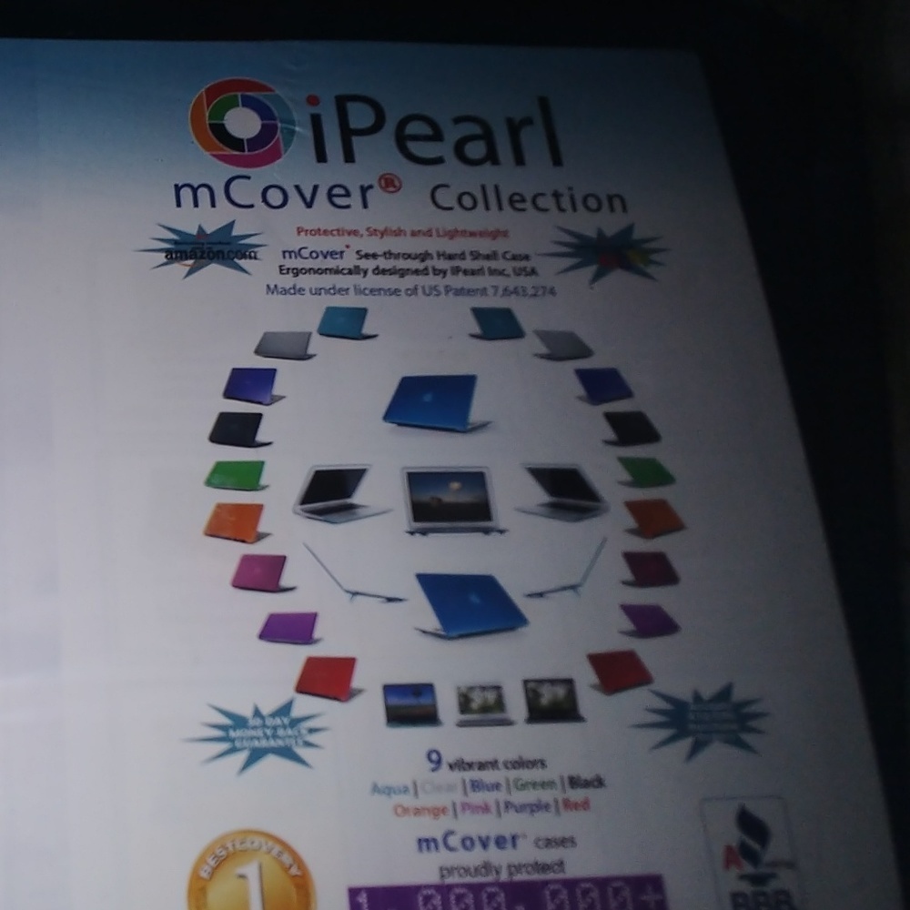 iPearl mCover Laptop Case - Picture 2 of 2